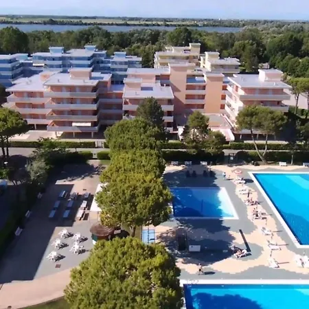 شقة Relax By The Pool-beahost